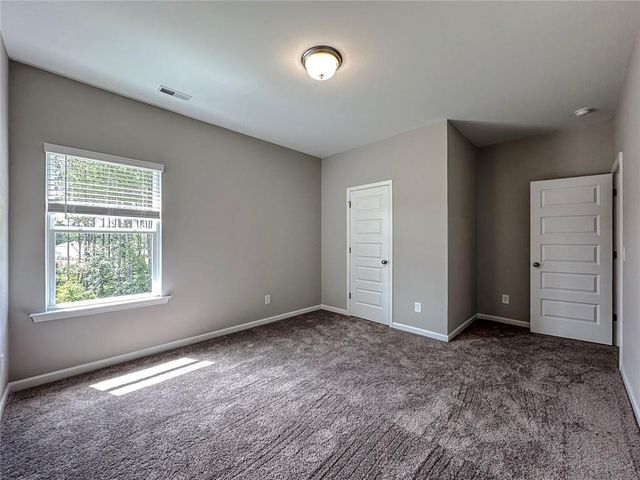 8053 Haven Springs Trace, Douglasville, GA 30134