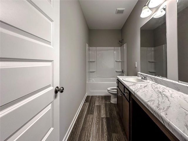 8053 Haven Springs Trace, Douglasville, GA 30134