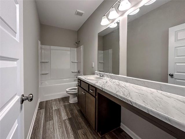 8053 Haven Springs Trace, Douglasville, GA 30134