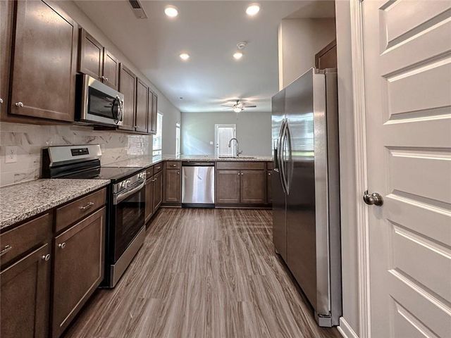 8053 Haven Springs Trace, Douglasville, GA 30134