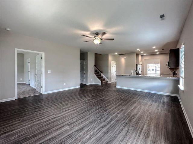 8053 Haven Springs Trace, Douglasville, GA 30134