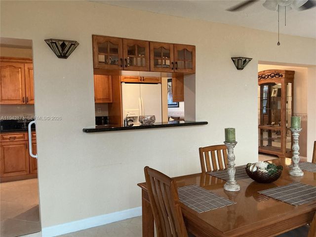 8604 NW 59th Pl, Tamarac, FL 33321