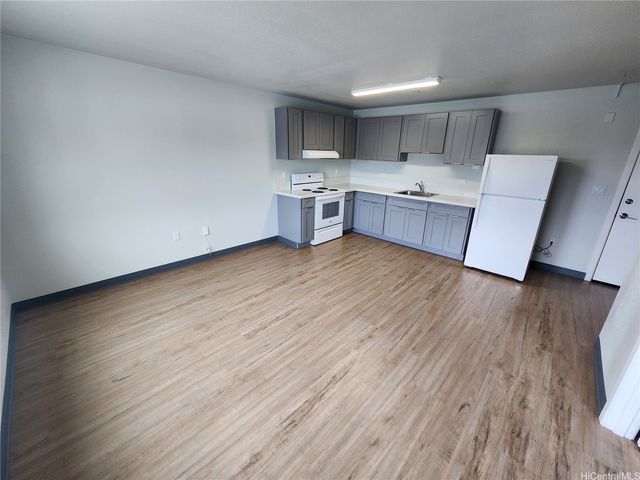 311 Puuhue Place, Honolulu, HI 96817