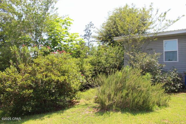 2100 3rd Avenue, Sneads, FL 32460