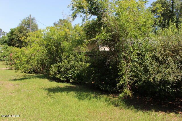 2100 3rd Avenue, Sneads, FL 32460