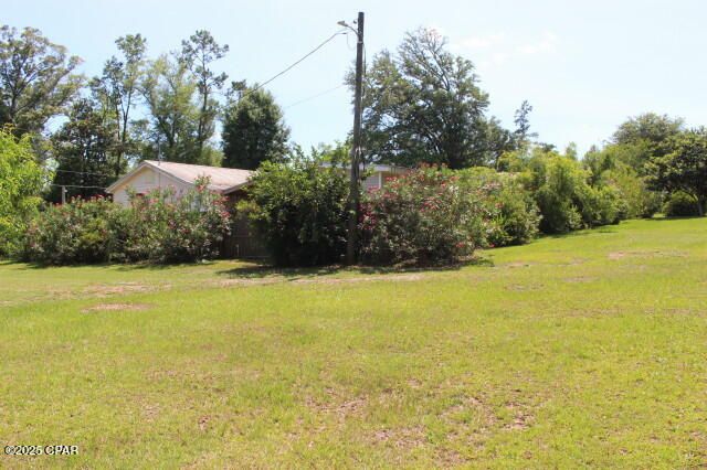 2100 3rd Avenue, Sneads, FL 32460