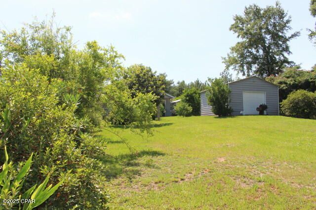 2100 3rd Avenue, Sneads, FL 32460