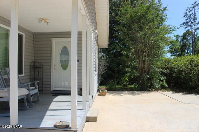 2100 3rd Avenue, Sneads, FL 32460