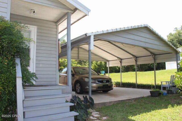 2100 3rd Avenue, Sneads, FL 32460