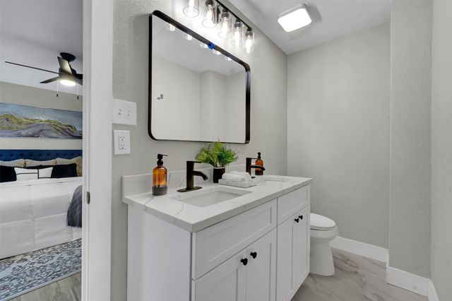 6916 Rebel Road, Forest Hill, TX 76140