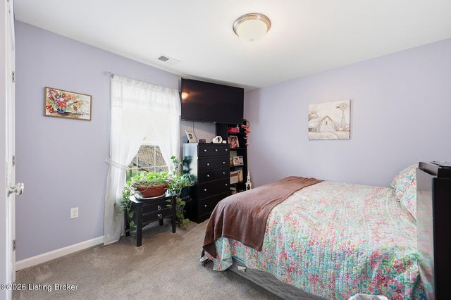 1016 Progress Pl, Lawrenceburg, KY 40342