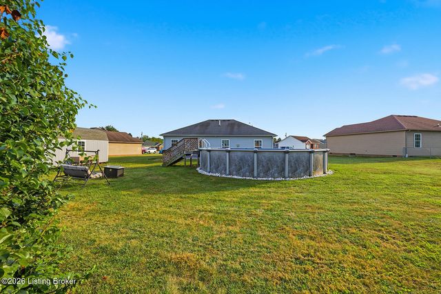 1016 Progress Pl, Lawrenceburg, KY 40342