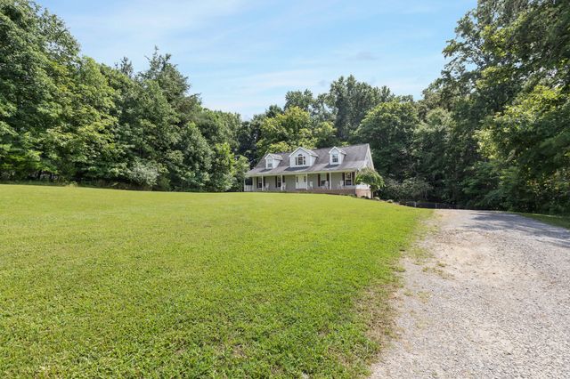 5221 Grand View Ln, Pleasant View, TN 37146