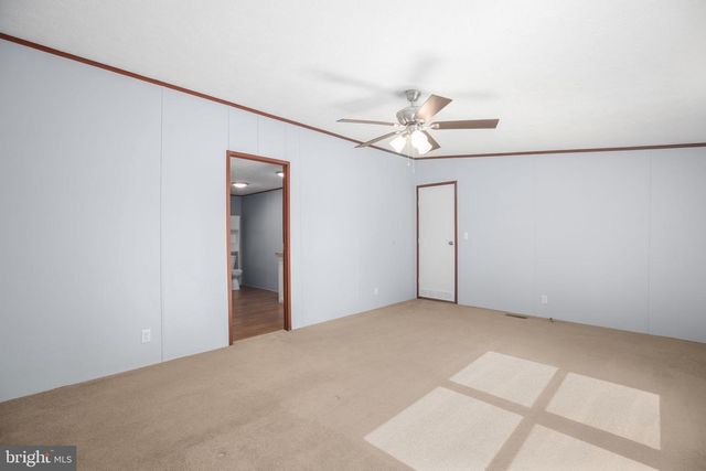 10000 HUMMINGBIRD LN, Partlow, VA 22534