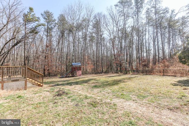 10000 HUMMINGBIRD LN, Partlow, VA 22534