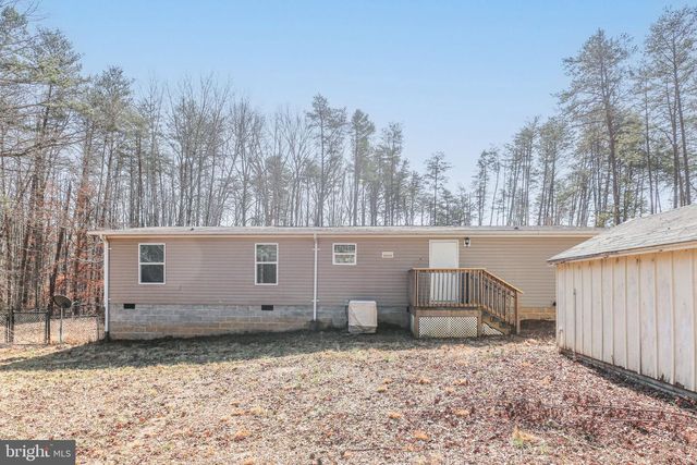 10000 HUMMINGBIRD LN, Partlow, VA 22534