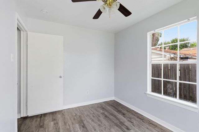 3517 Sparrow Street, Houston, TX 77051