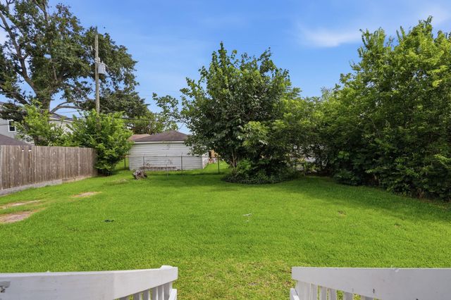3517 Sparrow Street, Houston, TX 77051