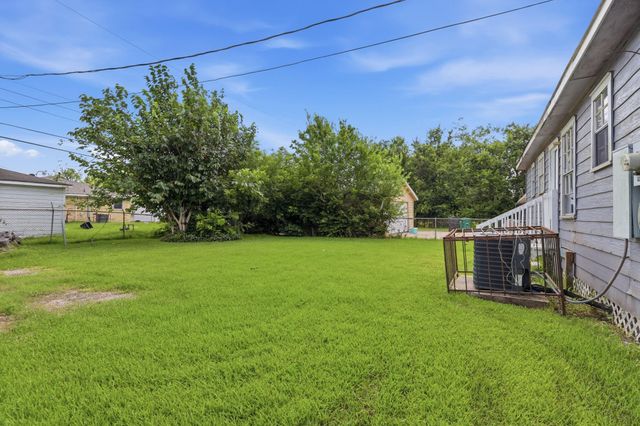 3517 Sparrow Street, Houston, TX 77051