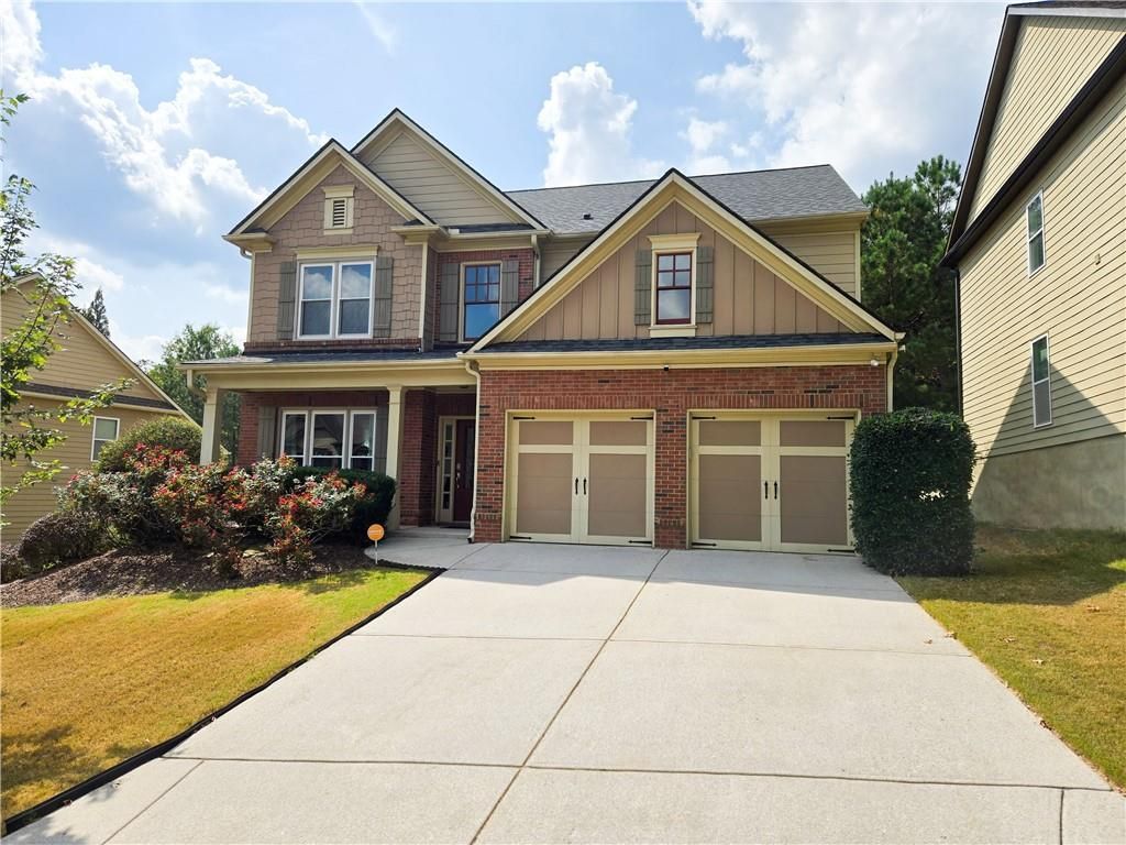 Image 2 of property listing at 3635 Crowchild Drive, Cumming, GA 30041