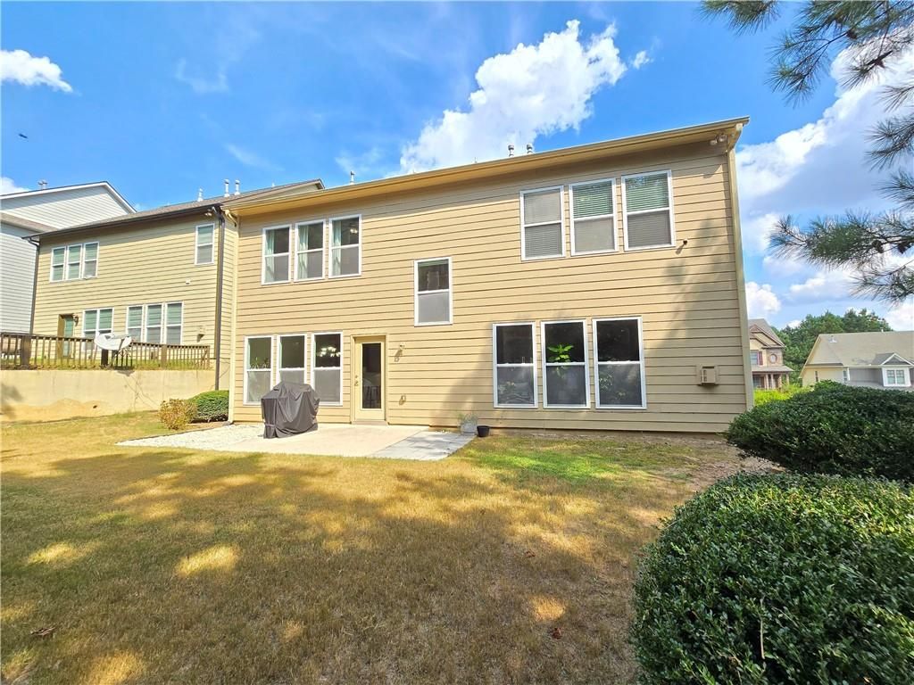 Image 24 of property listing at 3635 Crowchild Drive, Cumming, GA 30041