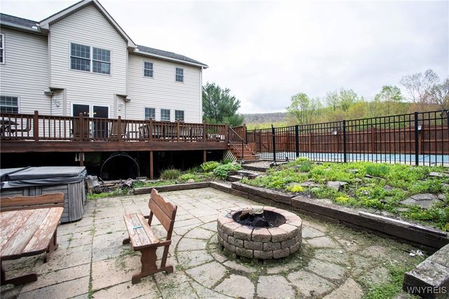 4501 Courtney Highland Drive, Great Valley, NY 14741