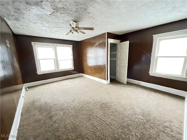 1629 Elberon Avenue, Euclid, OH 44112