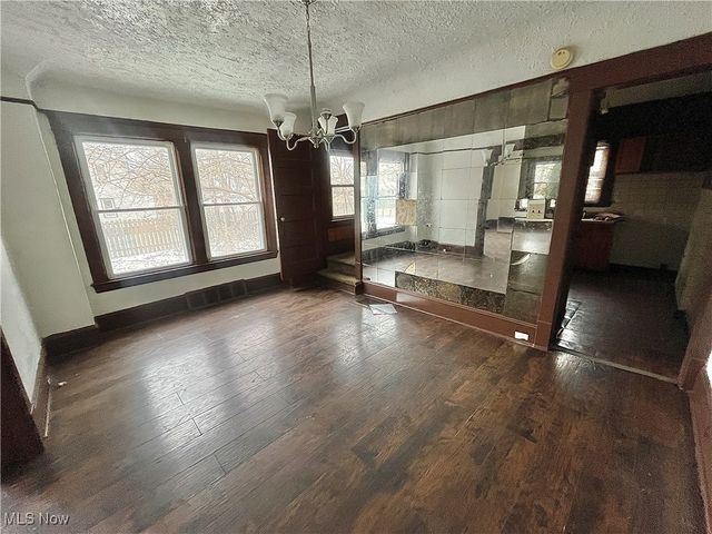 1629 Elberon Avenue, Euclid, OH 44112