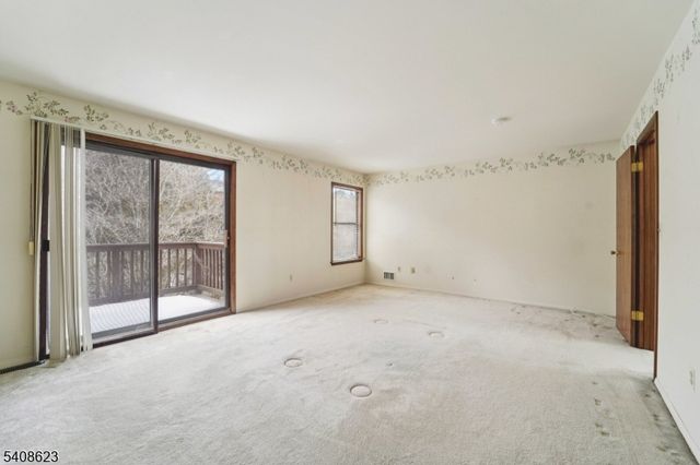 14 Brookside Hts 14G, Wanaque Boro, NJ 07465