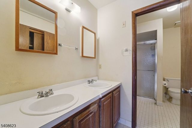 14 Brookside Hts 14G, Wanaque Boro, NJ 07465