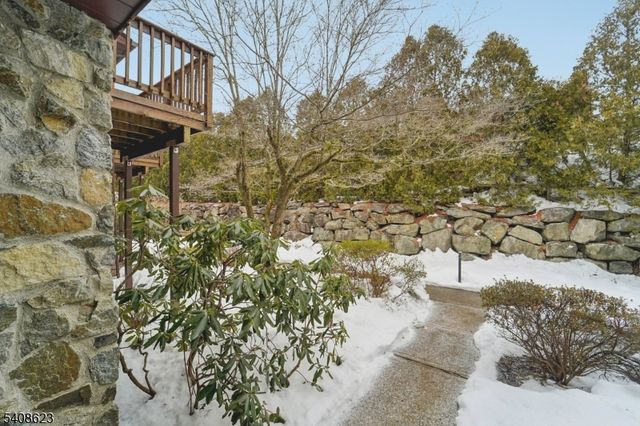 14 Brookside Hts 14G, Wanaque Boro, NJ 07465