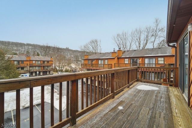 14 Brookside Hts 14G, Wanaque Boro, NJ 07465