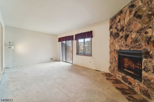 14 Brookside Hts 14G, Wanaque Boro, NJ 07465