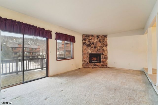 14 Brookside Hts 14G, Wanaque Boro, NJ 07465