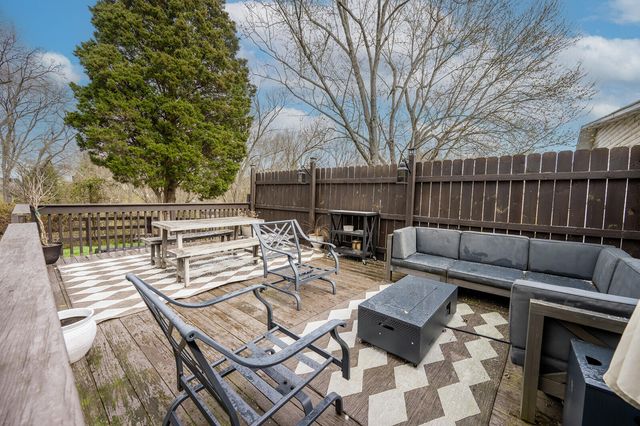 110 Maple Avenue, Southgate, KY 41071