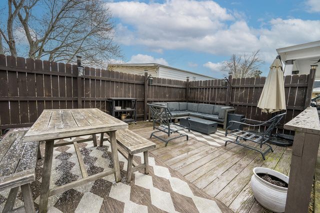 110 Maple Avenue, Southgate, KY 41071