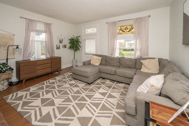 110 Maple Avenue, Southgate, KY 41071