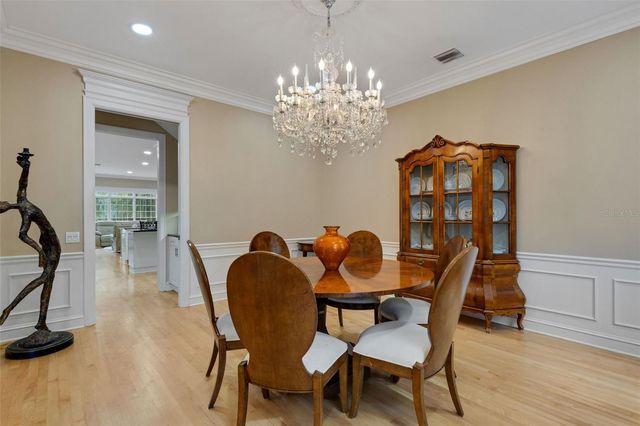 2984 JEFF MYERS CIRCLE, Sarasota, FL 34240