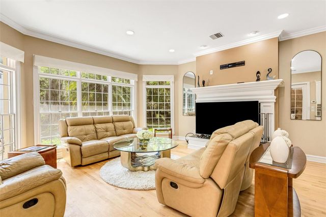 2984 JEFF MYERS CIRCLE, Sarasota, FL 34240