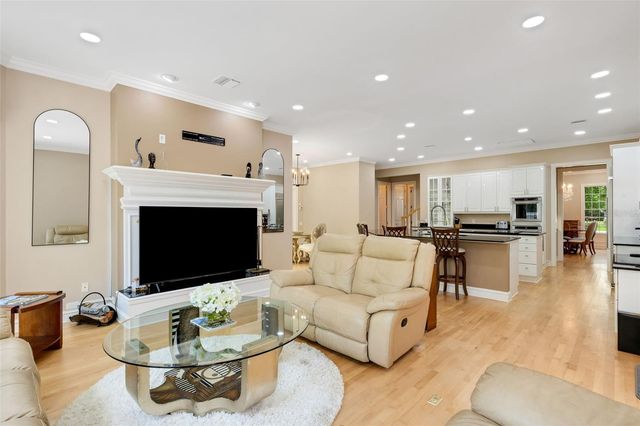 2984 JEFF MYERS CIRCLE, Sarasota, FL 34240