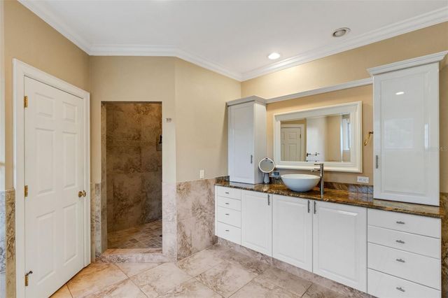 2984 JEFF MYERS CIRCLE, Sarasota, FL 34240