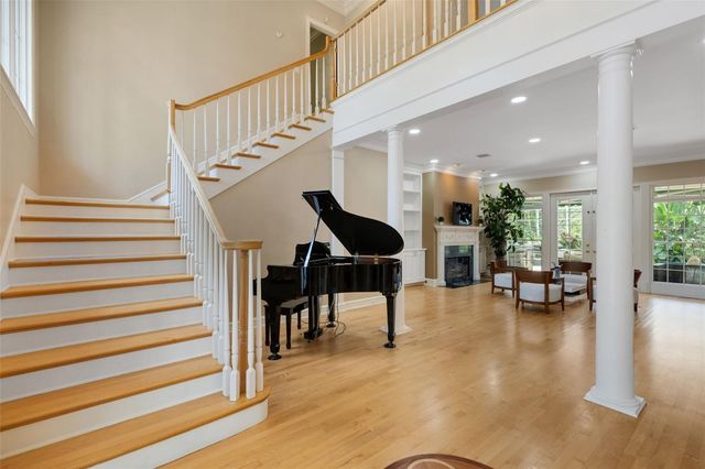 2984 JEFF MYERS CIRCLE, Sarasota, FL 34240