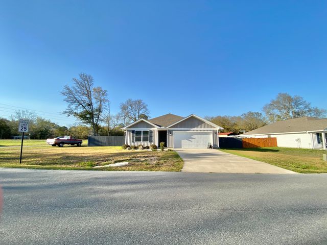 3101 Van Day Way, Crestview, FL 32539