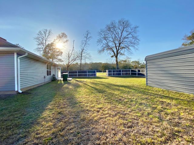 3101 Van Day Way, Crestview, FL 32539