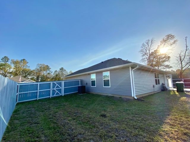 3101 Van Day Way, Crestview, FL 32539