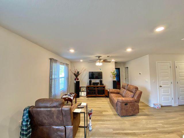 3101 Van Day Way, Crestview, FL 32539