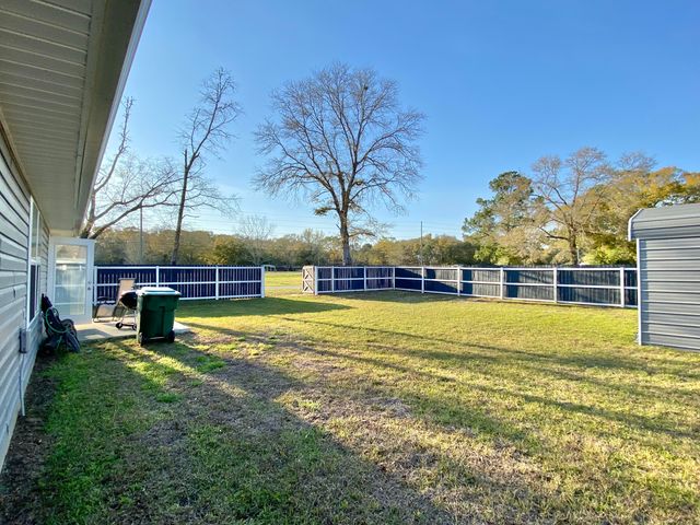 3101 Van Day Way, Crestview, FL 32539