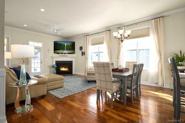 61 Farmington Road, Wappingers Falls, NY 12590