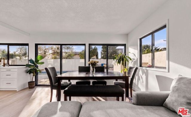 2313 Rynerson Court, Simi Valley, CA 93065