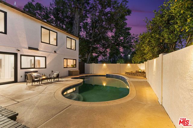 2313 Rynerson Court, Simi Valley, CA 93065